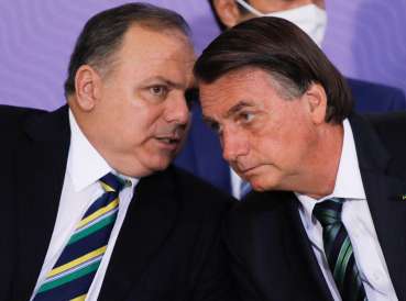 Bolsonaro e Pazuello