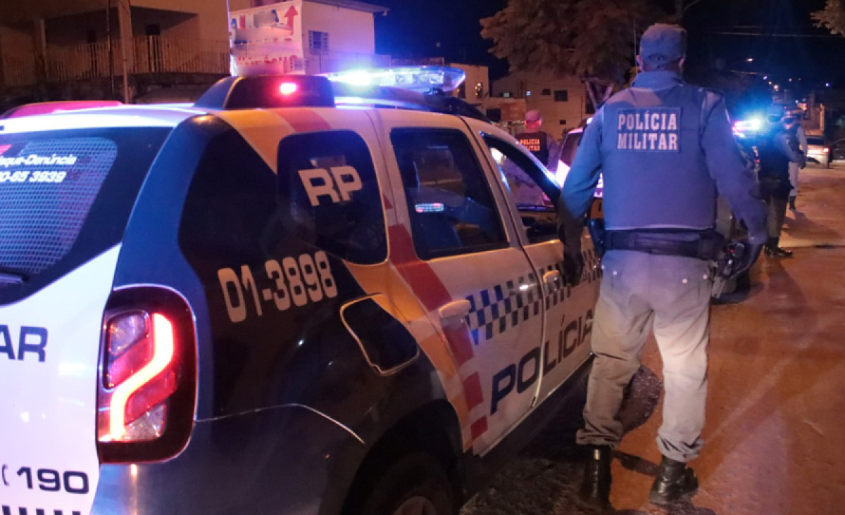 PM prende 2 do CV e resgata vĂ­tima de sequestro e tortura