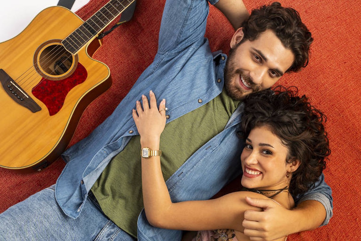 Gustavo Mioto diz que 'surto de coragem' o levou da música à novela vertical