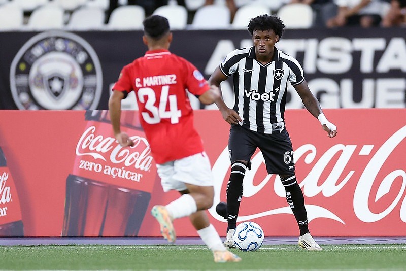 Na estreia de Franclim Carvalho, Botafogo tem empate frustrante com Caracas pela Sul-Americana | Diario de Cuiabá