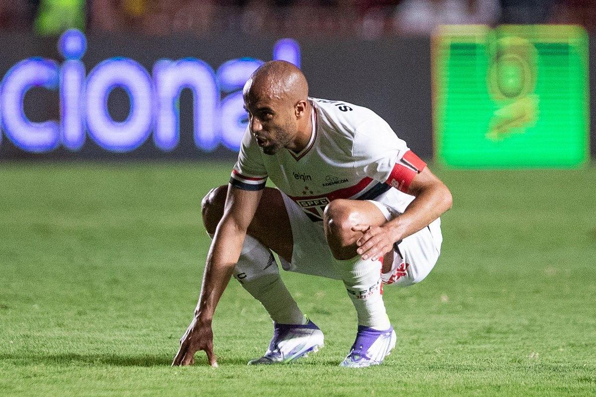 Lucas tem confirmada ruptura no tendão de Aquiles, passará por cirurgia e volta só em 2027